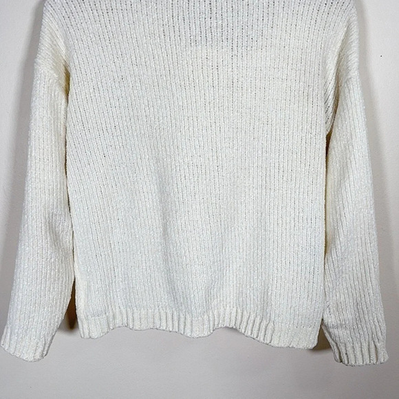 MICHAEL KORS | COWL NECK SWEATER IN WHITE - Picture 14 of 14